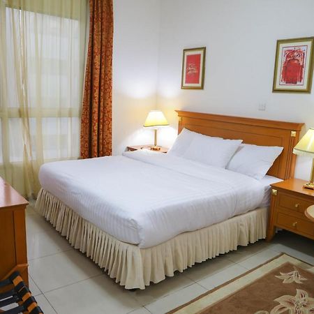 Flamingo Hotel Apartment Abu Dhabi Esterno foto